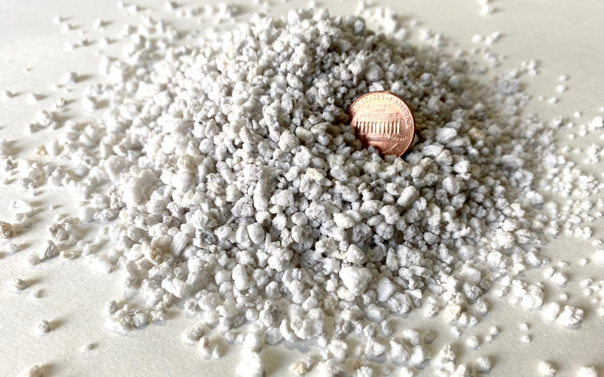 Horticultural Grade Expanded Perlite 4 Cubic Foot M687241